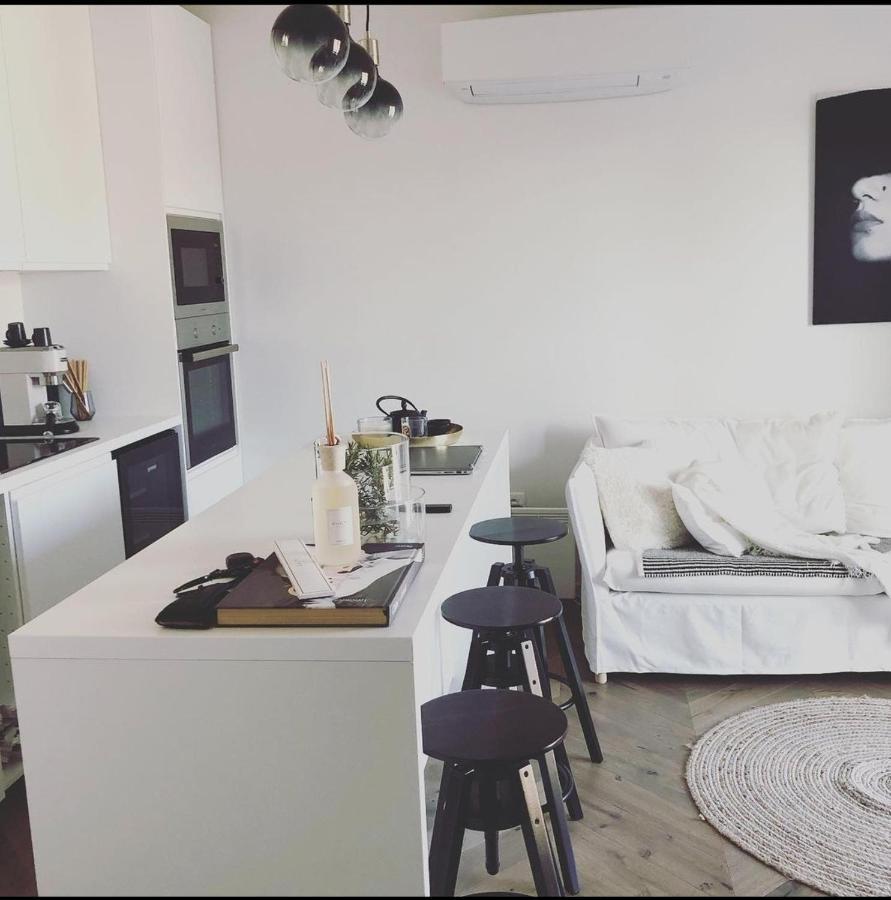 Apartma Mypalmassuite With Free Parking In